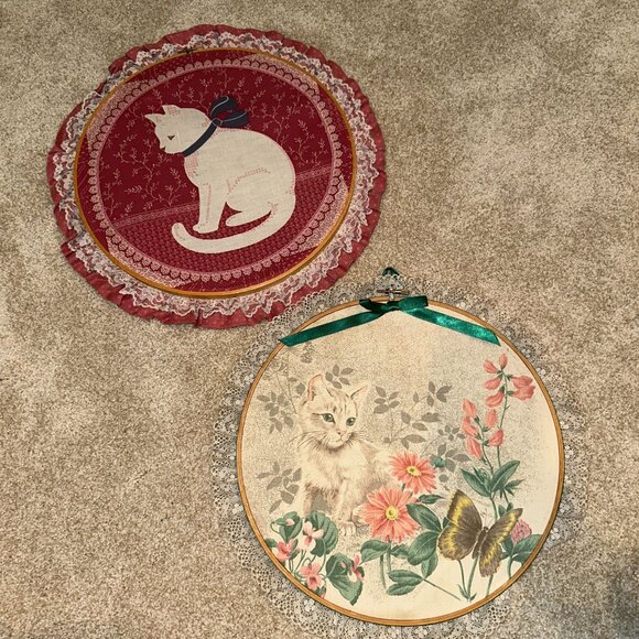 Vtg 80s Cat Art Embroidery Hoop Lace Shabby Cottage Core Set 2 12" Wall Hangings - Picture 1 of 5